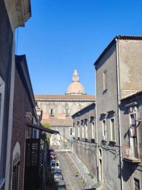 Гостиница BiBiHome Catania appartamento in centro storico, Катания